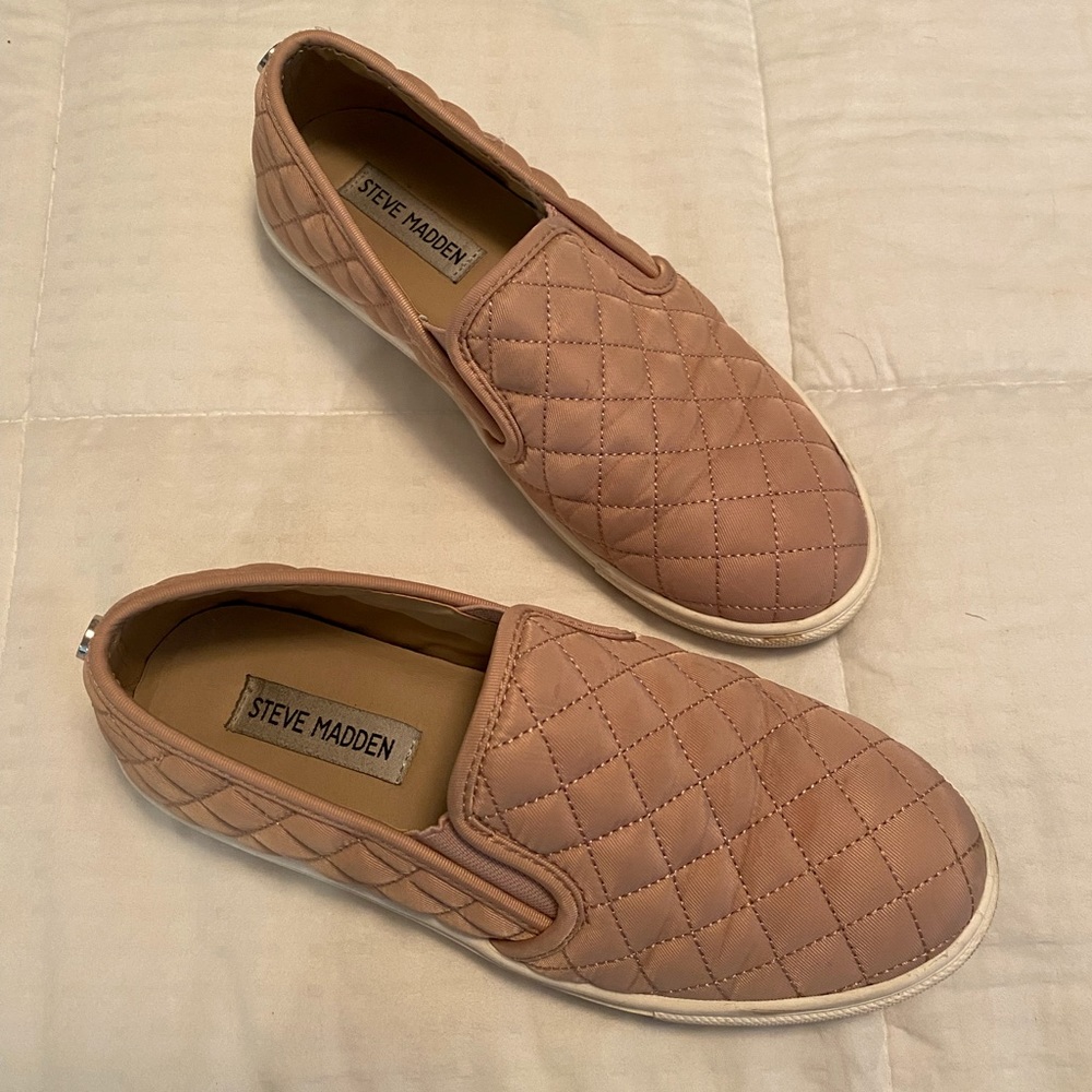STEVE MADDEN Slip on sneakers